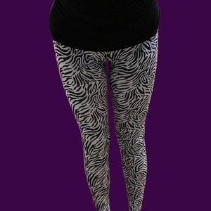 Funky zebra leggings!